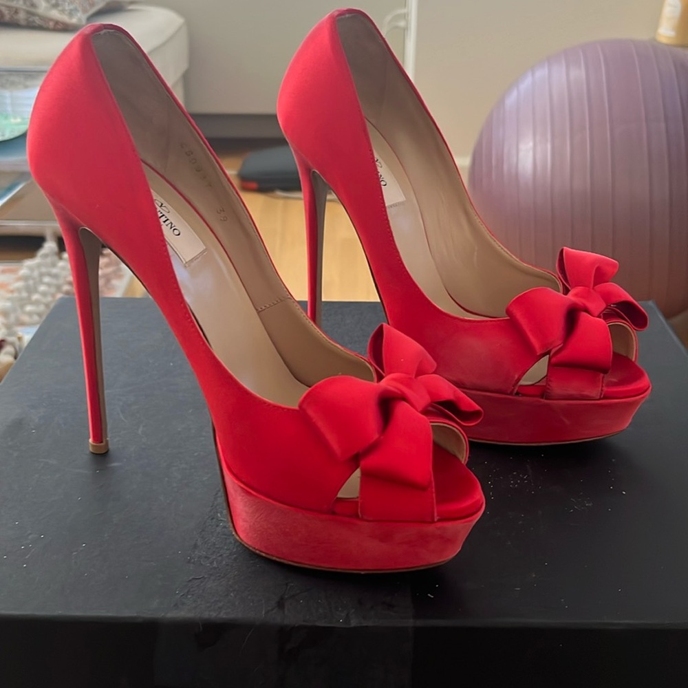Valentino Red Peep Toe Heels size 39